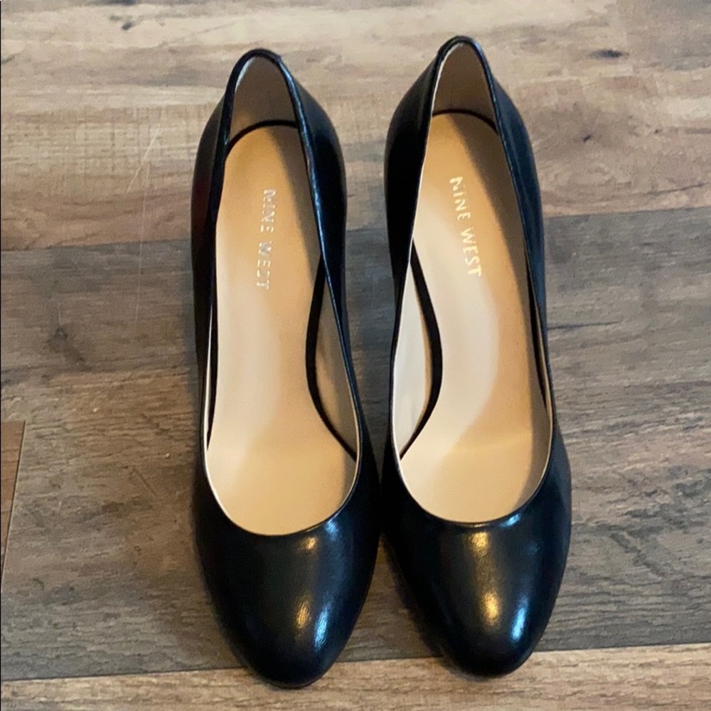 NWOT Nine West heels